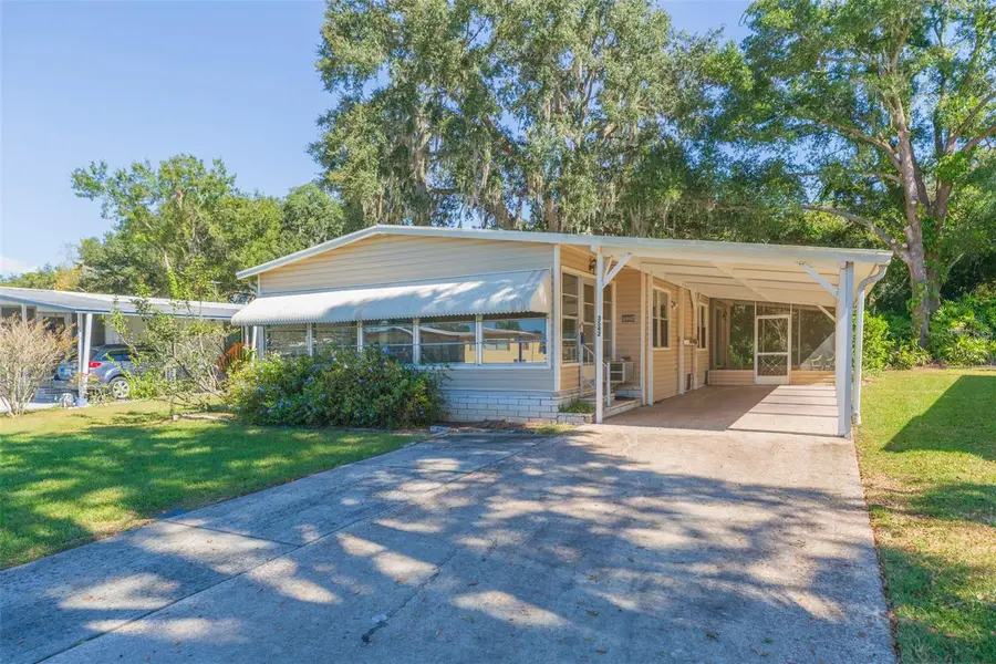 3542 Castle Drive, Zephyrhills, FL 33540 - Image #2