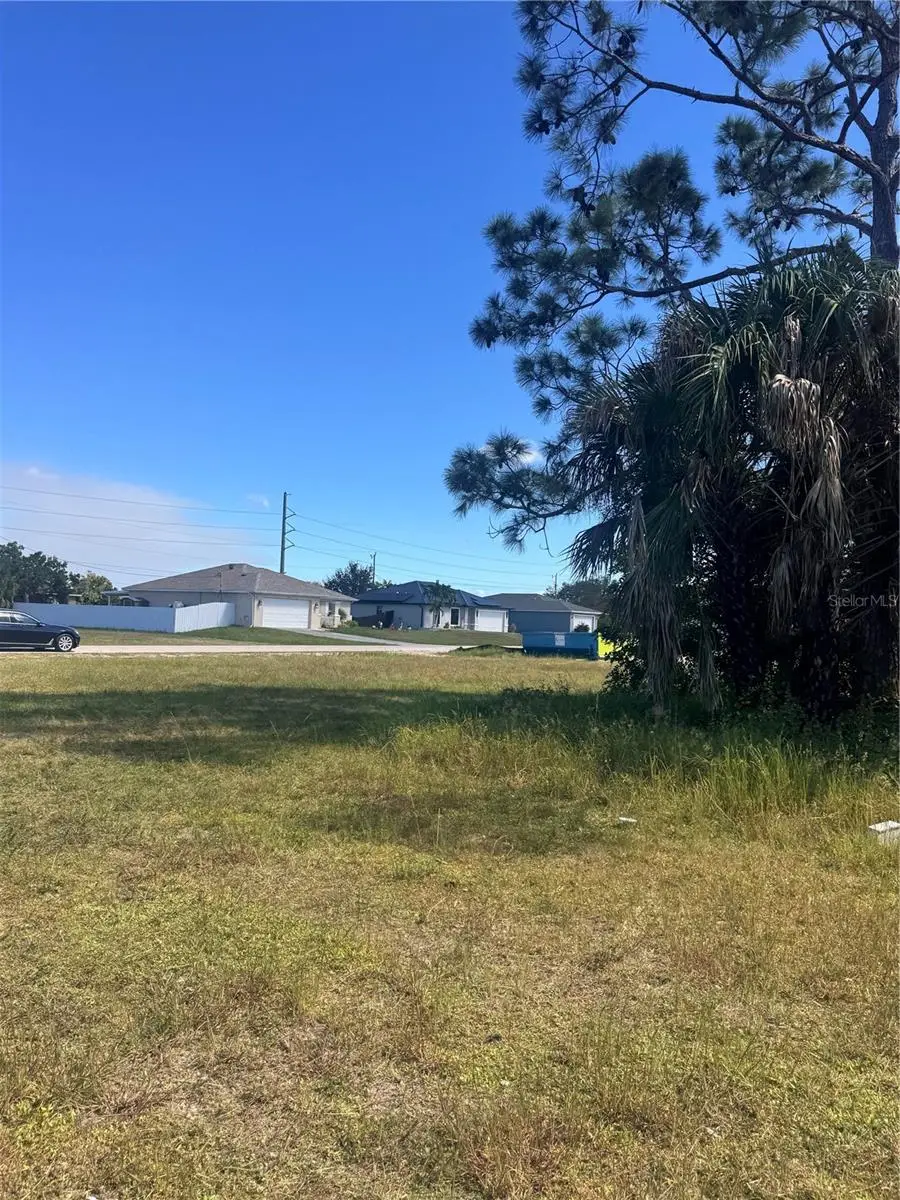 322 NE 27th Street, Cape Coral, FL 33909 - Image #3