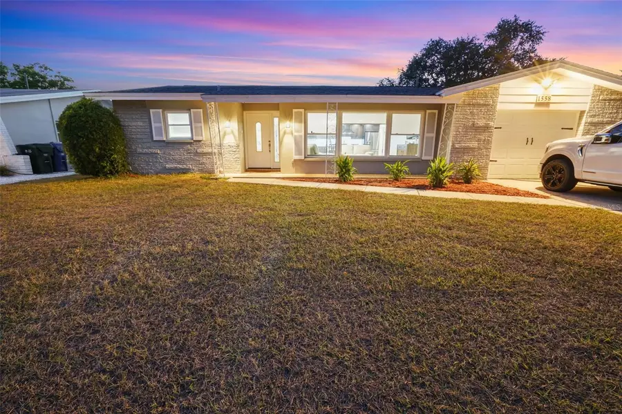 1558 S Lake Avenue, Clearwater, FL 33756 - Image #2