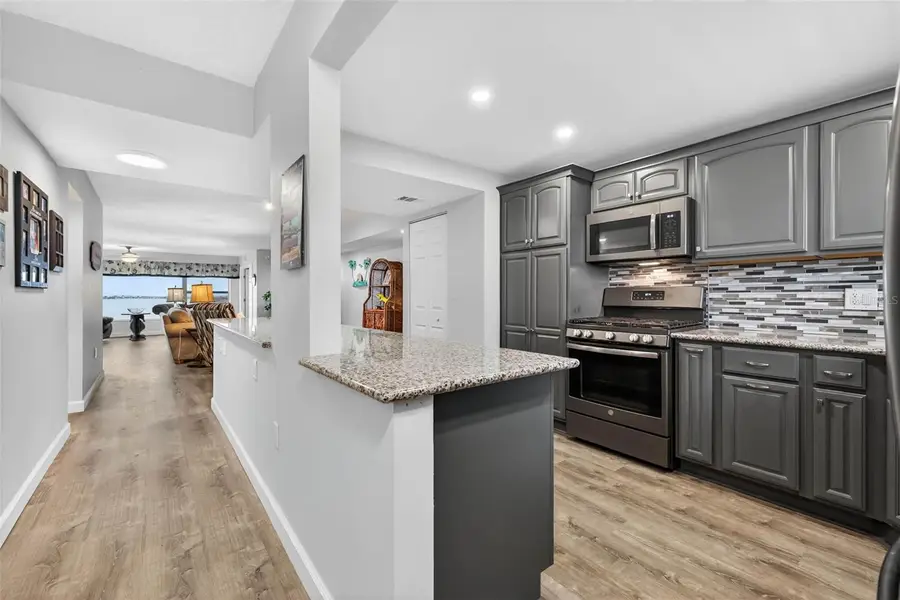 6020 Shore Boulevard S #602, Gulfport, FL 33707 - Image #3