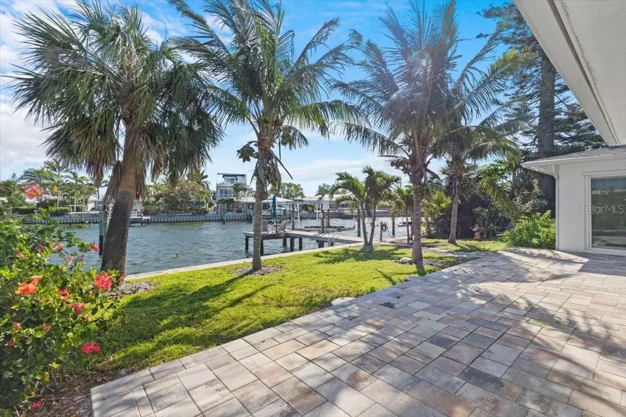 2540 S Shore Drive Se, Saint Petersburg, FL 33705 - Image #3
