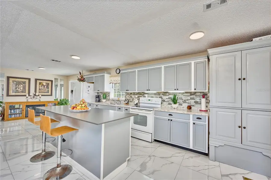 2471 Park Avenue, Indian Lake Estates, FL 33855 - Image #3