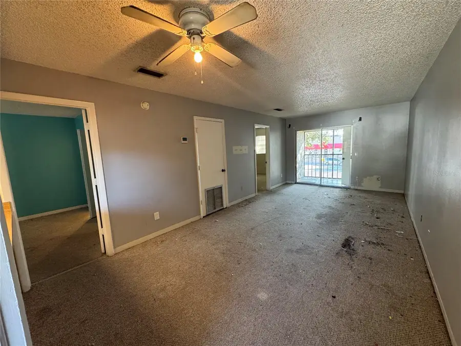 4508 S Oak Drive #T22, Tampa, FL 33611 - Image #2