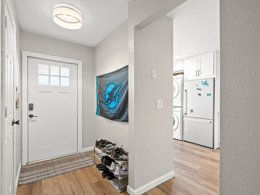 1722 Mill Run Circle, Tampa, FL 33613 - Image #3