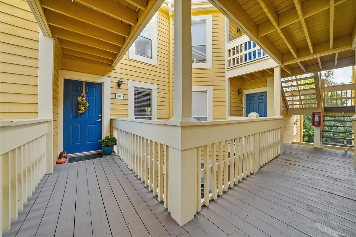 115 112th Avenue Ne #918, Saint Petersburg, FL 33716 - Image #1