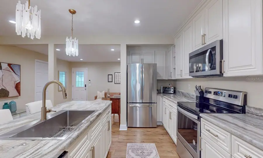 1735 23rd Avenue N, Saint Petersburg, FL 33713 - Image #2