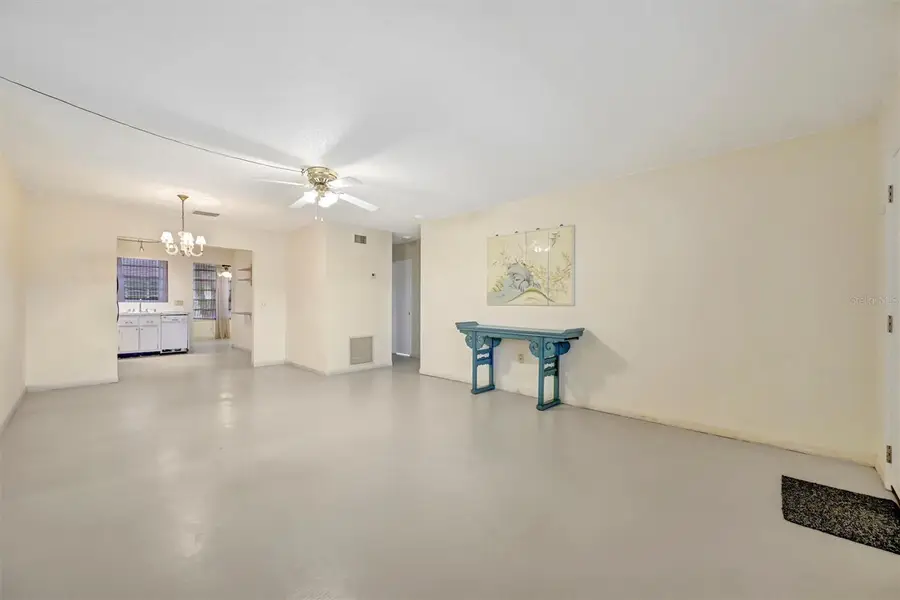 3010 59th Street S #306, Gulfport, FL 33707 - Image #2