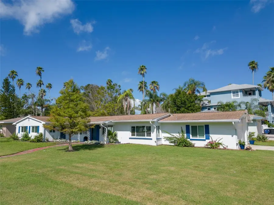 1794 Santa Barbara Dr, Dunedin, FL 34698 - Image #3