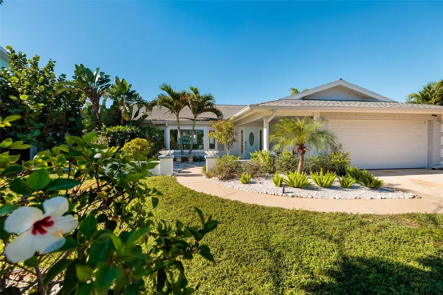 231 S Julia Circle, Saint Pete Beach, FL 33706 - Image #2