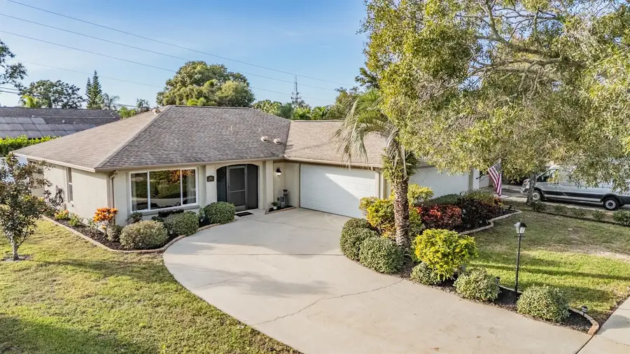 2932 Macalpin Drive W, Palm Harbor, FL 34684 - Image #2