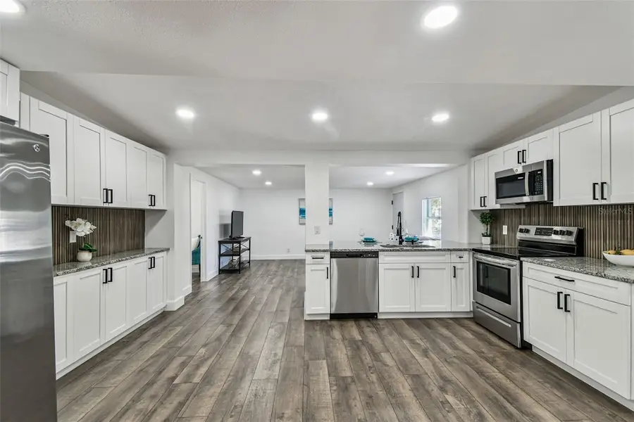 7918 Endive Avenue, Tampa, FL 33619 - Image #3