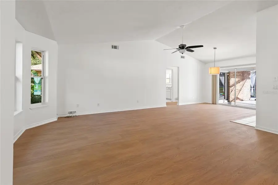 6618 Foxmoor Drive, Zephyrhills, FL 33542 - Image #3