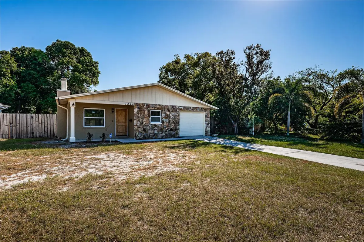 1223 35th Street N, Saint Petersburg, FL 33713 - Image #1