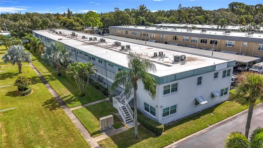 5267 81st St N #26, Saint Petersburg, FL 33709 - Image #2