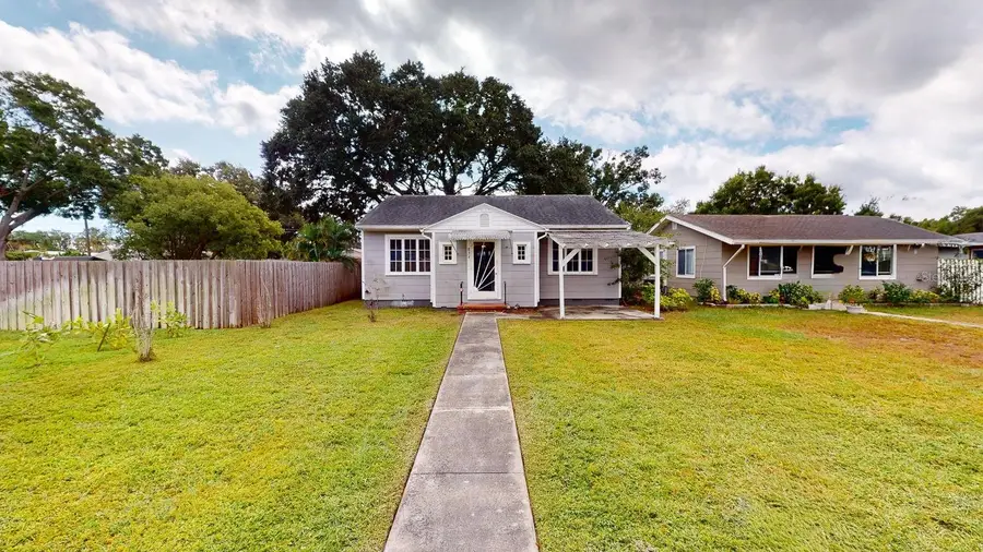 834 53rd Avenue N, Saint Petersburg, FL 33703 - Image #3