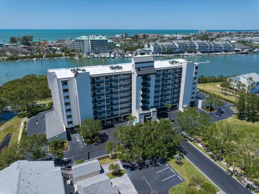 11730 Shipwatch Drive #402, Largo, FL 33774 - Image #2