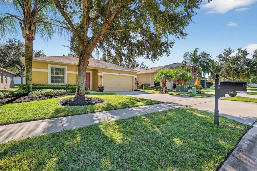 4861 Waters Gate Drive, Tavares, FL 32778 - Image #3