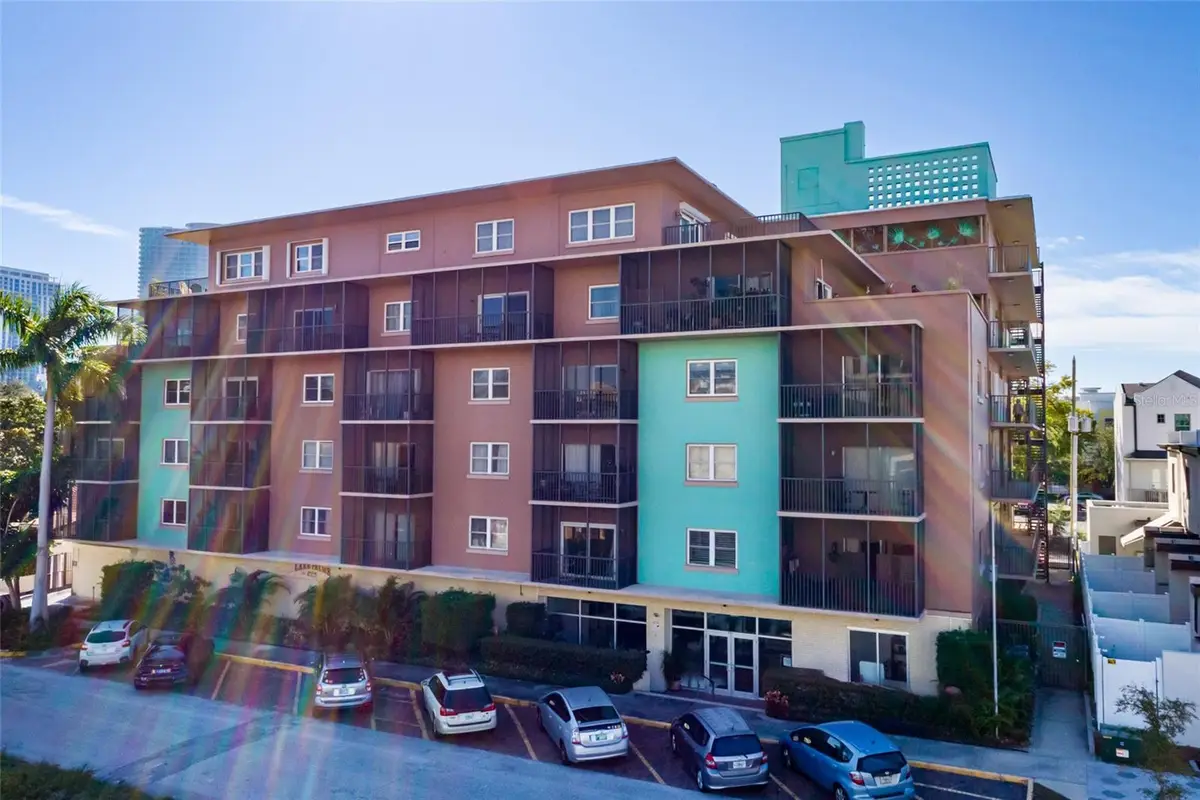 750 Burlington Avenue N #5B, Saint Petersburg, FL 33701 - Image #1