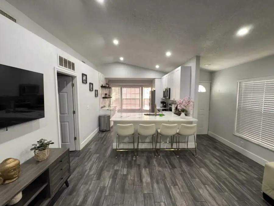 925 Vista Palma Way, Orlando, FL 32825 - Image #2