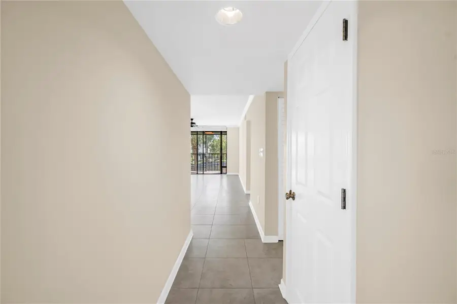 1320 Pasadena Avenue S #203, South Pasadena, FL 33707 - Image #3