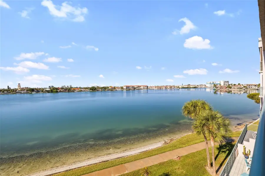 8000 Sailboat Key Boulevard S #304, Saint Pete Beach, FL 33707 - Image #2