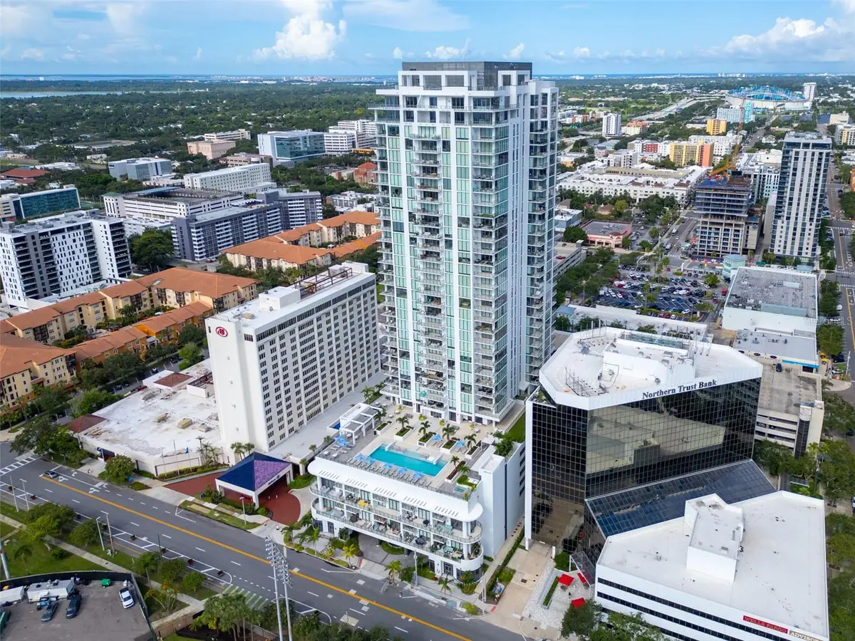 301 1st Street S #3305, Saint Petersburg, FL 33701 - Image #1