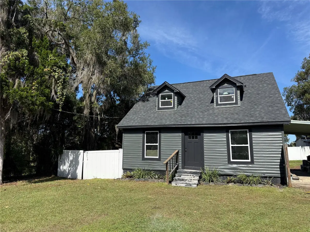 37515 Beauchamp Avenue, Dade City, FL 33523 - Image #1