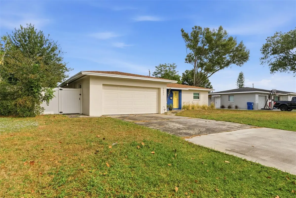 1501 61st Avenue N, Saint Petersburg, FL 33703 - Image #1