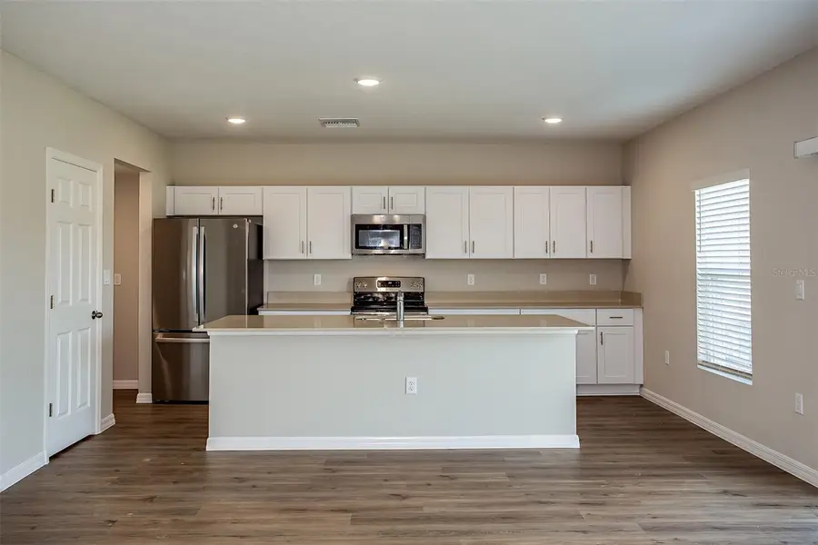 4143 River Beacon Boulevard, Davenport, FL 33837 - Image #2