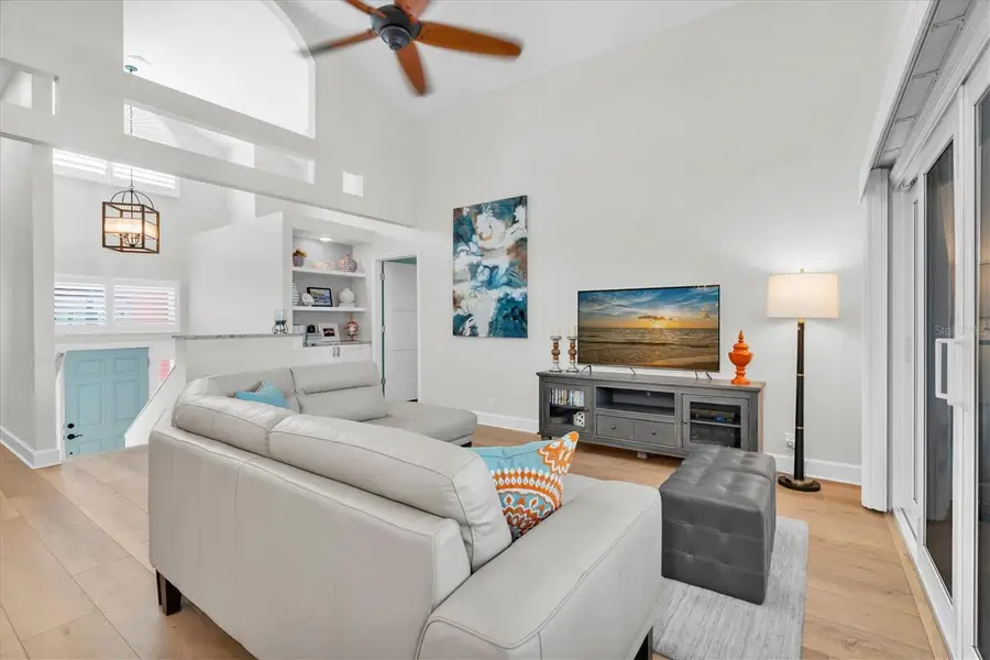 18 Jefferson Court S, Saint Petersburg, FL 33711 - Image #3