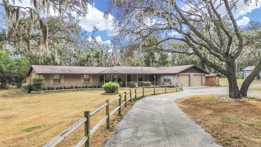 4111 Robinson Road, Valrico, FL 33594 - Image #2