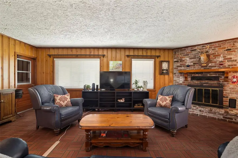 501 N Bryan Circle, Brandon, FL 33511 - Image #3