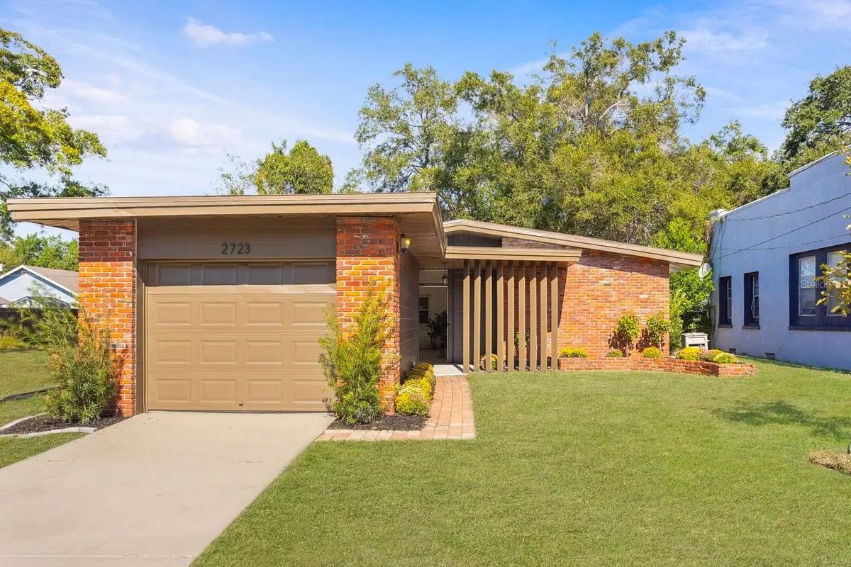 2723 N Ridgewood Avenue, Tampa, FL 33602 - Image #1