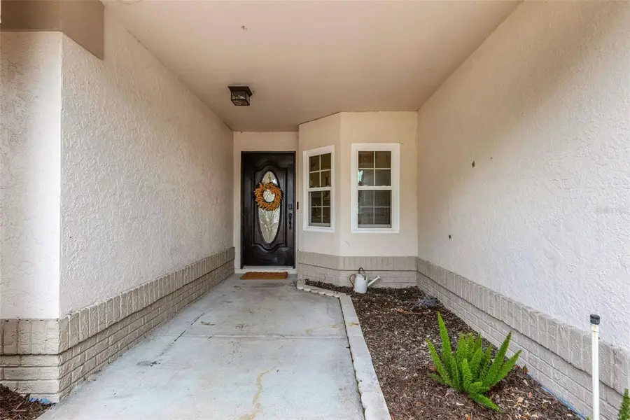 11829 Sweetpea Court, Tampa, FL 33635 - Image #2