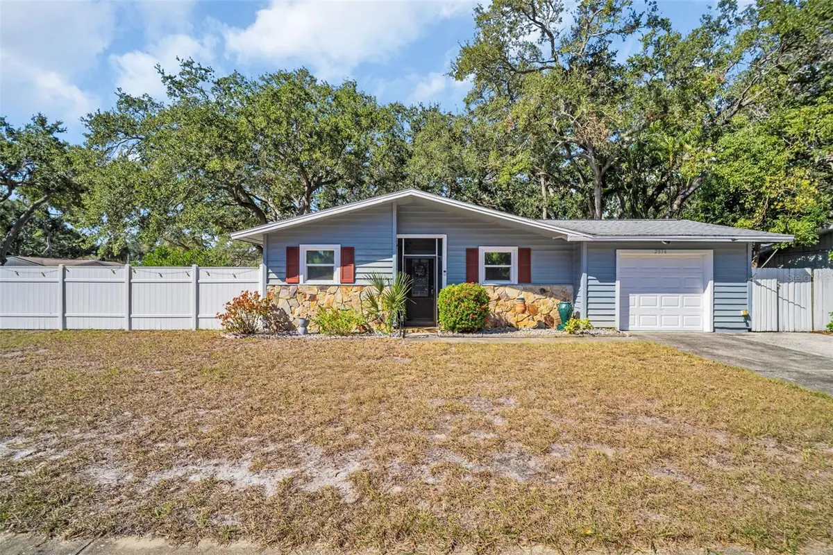 2056 Red Cedar Lane E, Clearwater, FL 33763 - Image #1