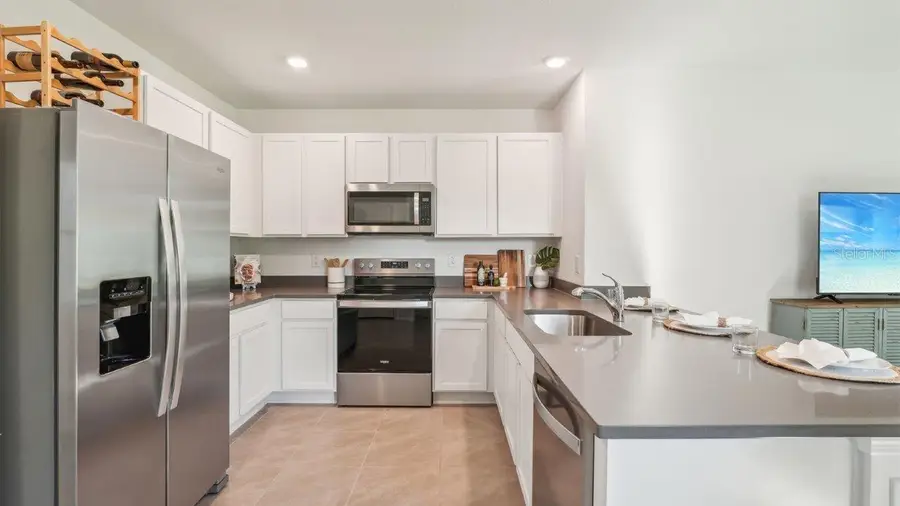 32934 Osprey Peak Way, San Antonio, FL 33576 - Image #3