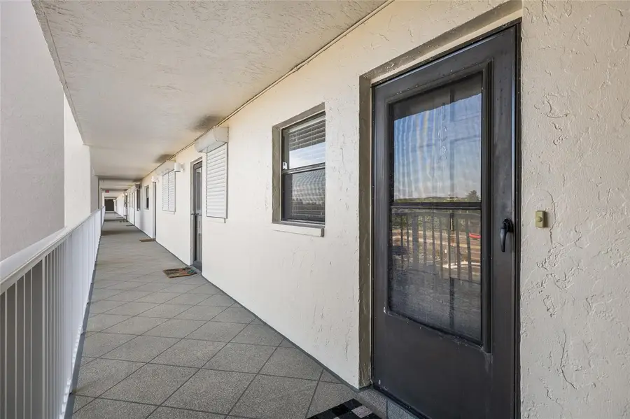 18650 Gulf Boulevard #402, Indian Shores, FL 33785 - Image #3