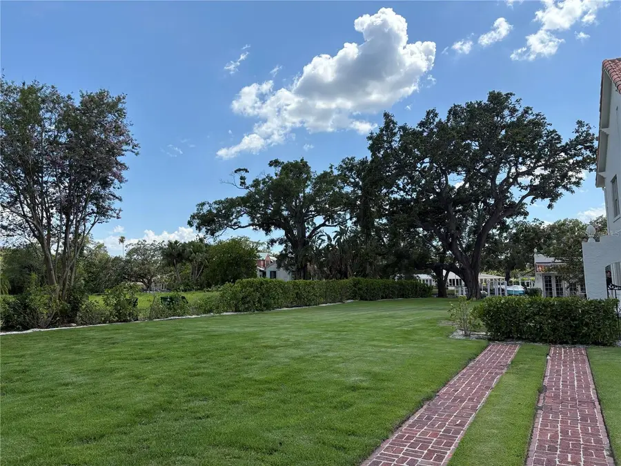 418 Blanca Avenue, Tampa, FL 33606 - Image #2