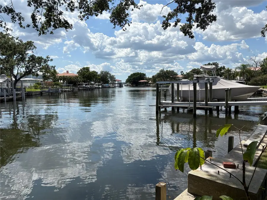 418 Blanca Avenue, Tampa, FL 33606 - Image #3