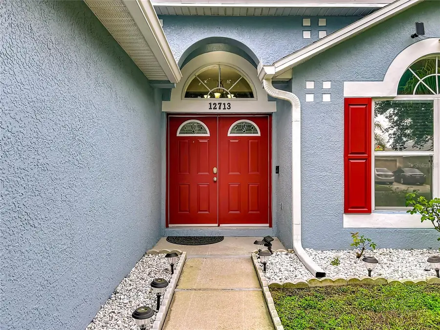 12713 Kings Lake Drive, Gibsonton, FL 33534 - Image #3