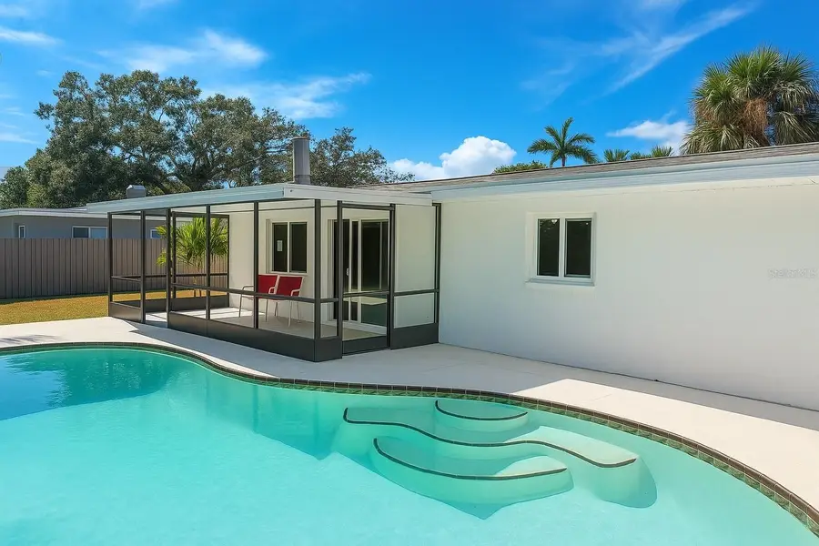 4201 14th Way Ne, Saint Petersburg, FL 33703 - Image #2