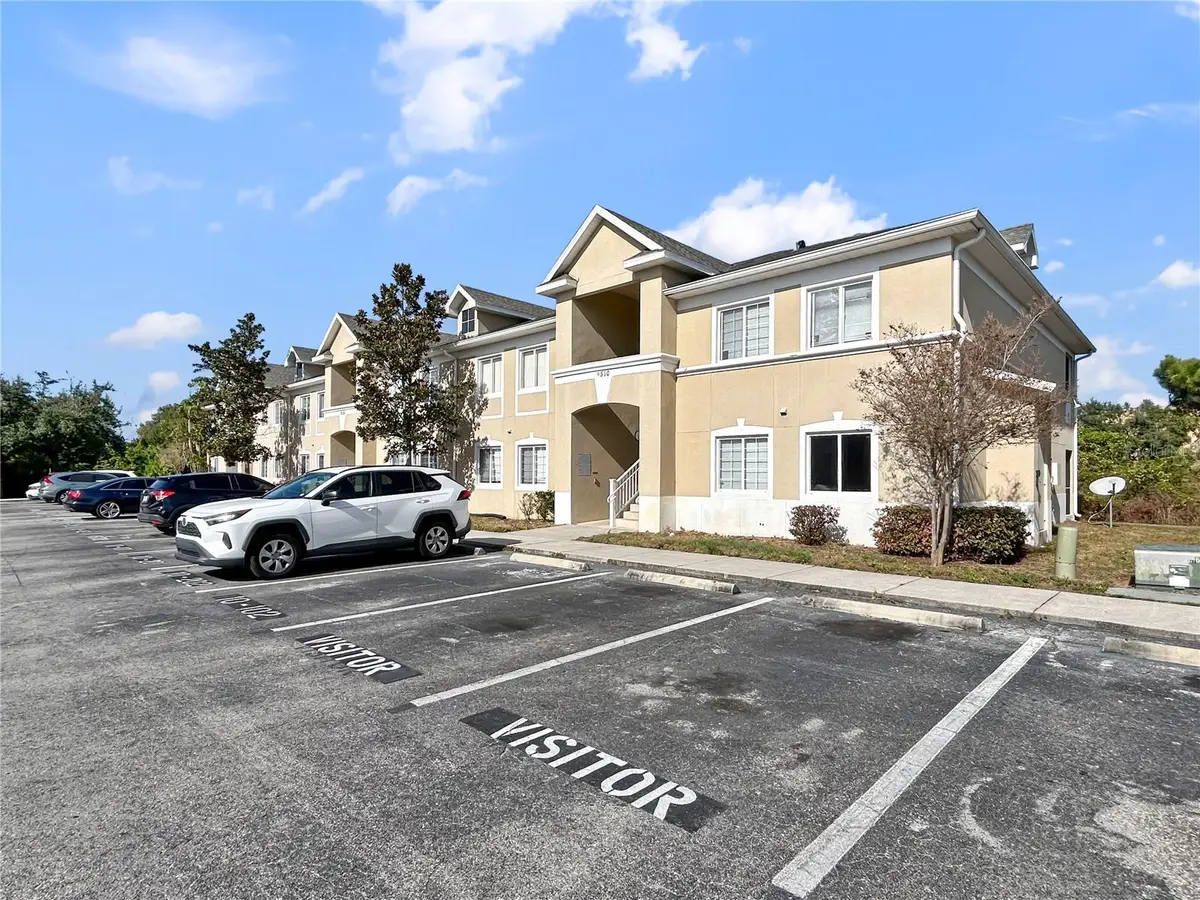 9510 Newdale Way #102, Riverview, FL 33578 - Image #1