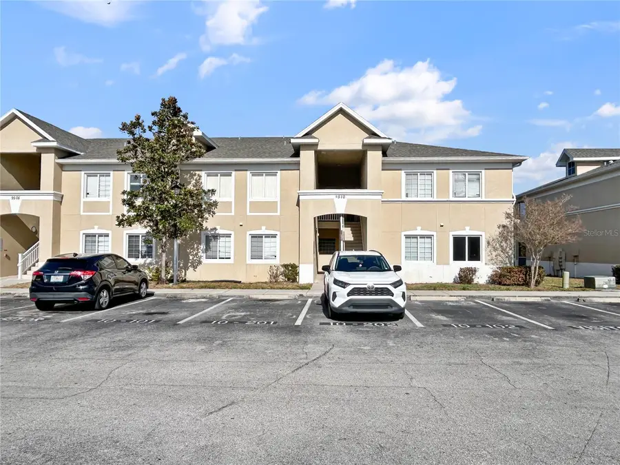 9510 Newdale Way #102, Riverview, FL 33578 - Image #2