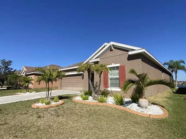 711 Parker Den Drive, RUSKIN, FL 33570