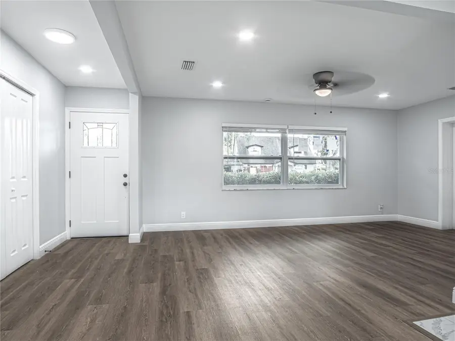 4434 Cobia Drive, Tampa, FL 33617 - Image #2