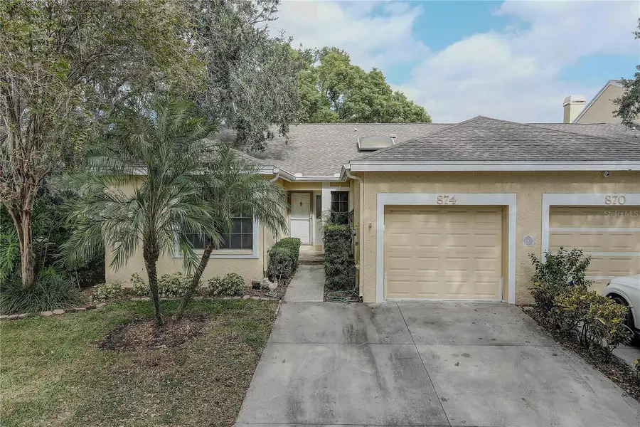 874 Glades Court Ne, Saint Petersburg, FL 33702 - Image #2