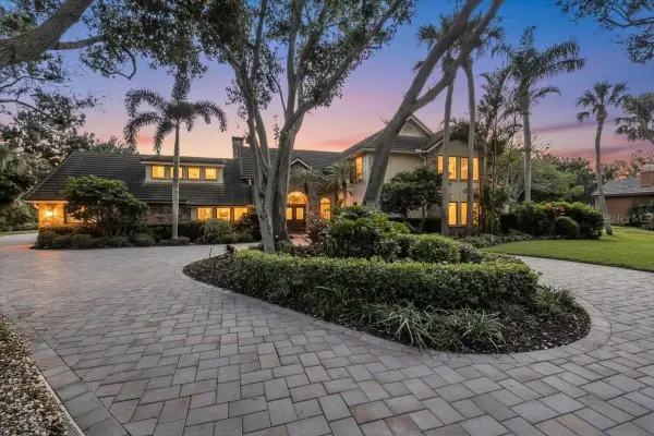 2383 Landings Circle, BRADENTON, FL 34209