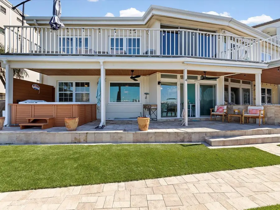 205 Dolphin Point #4, Clearwater Beach, FL 33767 - Image #3