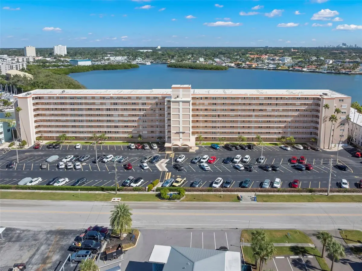 1847 Shore Drive S #414, South Pasadena, FL 33707 - Image #1