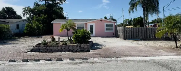 20 Euclid Avenue, ENGLEWOOD, FL 34223